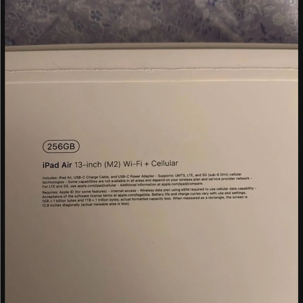 Apple iPad Air 13-inch M2 256GB Wi-Fi + Cellular
